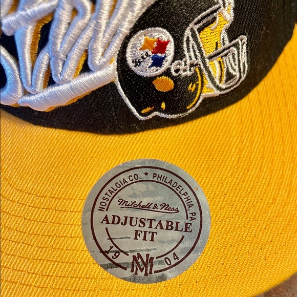 Steelers hat (excellent condition) - Picture 5 of 7